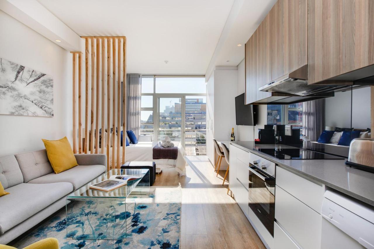 Backup-Powered Trendy Ny City Apartment At Table Mountain Città del Capo Esterno foto